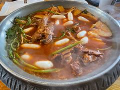 -喇喇排骨火锅·传统韩式脊骨汤(望京西园总店)