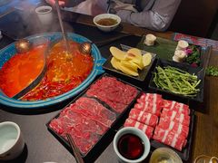 -吼堂老火锅(武汉 天地壹方南馆店)