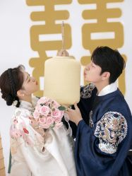 -巴黎春天婚纱摄影(临安店)