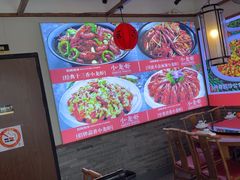 -川流不息·地道川菜·小龙虾(新松江路店)