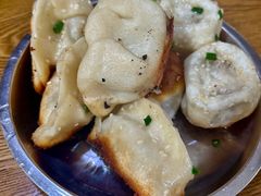 -黄阿姨锅贴大王(万航渡路店)