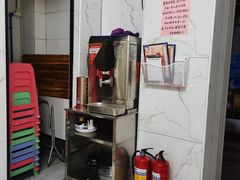 -华哥新鲜猪精品美食