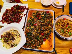 -兔槽江湖菜·重庆璧山兔(水围店)