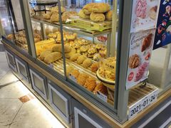 面包甜点陈列柜-BreadTalk面包新语·烘焙蛋糕(中华广场店)