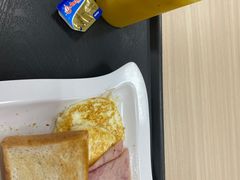 -香港理工大学