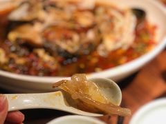 双色鸳鸯鱼头王-望湘园·洞庭渔宴(浦江欢乐颂店)