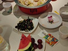 -小鱼小牛(世欧广场店)