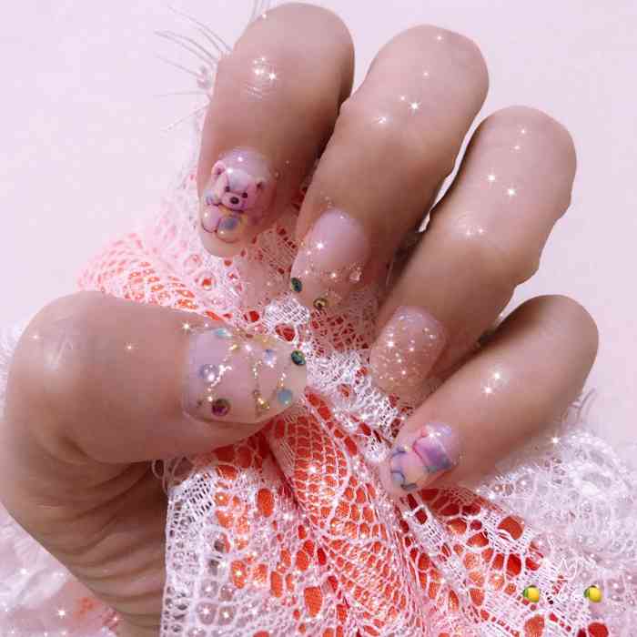 侯静美甲美睫(万达店)-"不错,虽然做的不是很复杂的,不过做的时候.