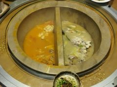 -滇香肴·云南菜蒸汽石锅鱼(云南北路店)