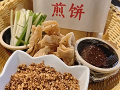 -鲁菜根·泰安菜(万达店)