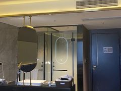 -Ting无边际江景酒店(重庆解放碑云端之眼店)