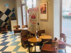 大堂-85度C(济南经七路店)