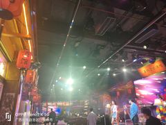 -喜鹊音乐酒馆(西街店)