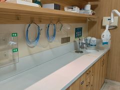 -上海仁爱医院口腔科 · 种植
