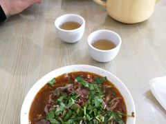 -白老大羊杂碎稍麦