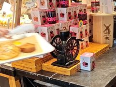 -TIMO COFFEE 阿拉校园面包