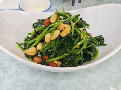 -六和聚传统烤鸭.天津菜(和平店)