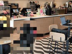 -星巴克臻选(莘庄仲盛店)