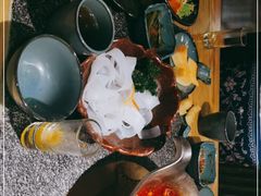-湊湊火锅·茶憩(郑州绿地新都会店)