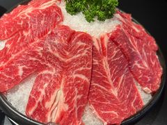 -鲜入唯煮·港式海鲜牛肉火锅(金宝街店)
