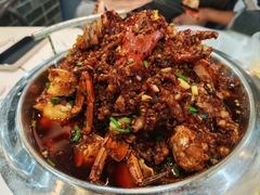 -凤凰路何眼镜香辣蟹(花果园店)