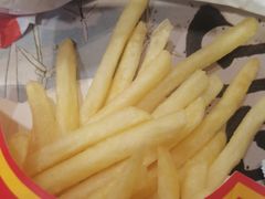 扭扭薯条-麦当劳(总统大酒店店)