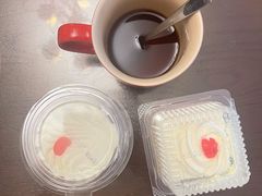 -红宝石·鲜奶小方(万航店)