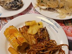 -四海一家自助餐(益田假日广场店)