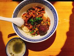 -沪西老弄堂面馆(定西路店)