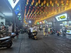 -市府路小吃城(民俗文化广场锦苑店)