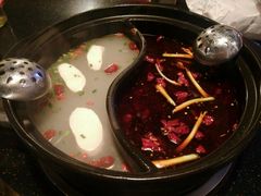 鸳鸯锅-恋羊时代黑山羊火锅(滨海大道店)