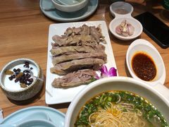 手抓羊肉-品回味清真西北楼(宁波首店)