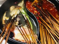 -钢管厂五区小郡肝串串香(奥克斯广场锦城万达店)