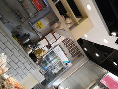 -百品聚旋转火锅(万德庄店)