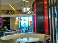 大堂-必胜客(湘隆店)