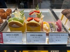 -85度C(生甜甜圈研究工坊·上海平凉店)