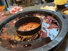 -黄潇洒老火锅(九眼桥宏济巷店)