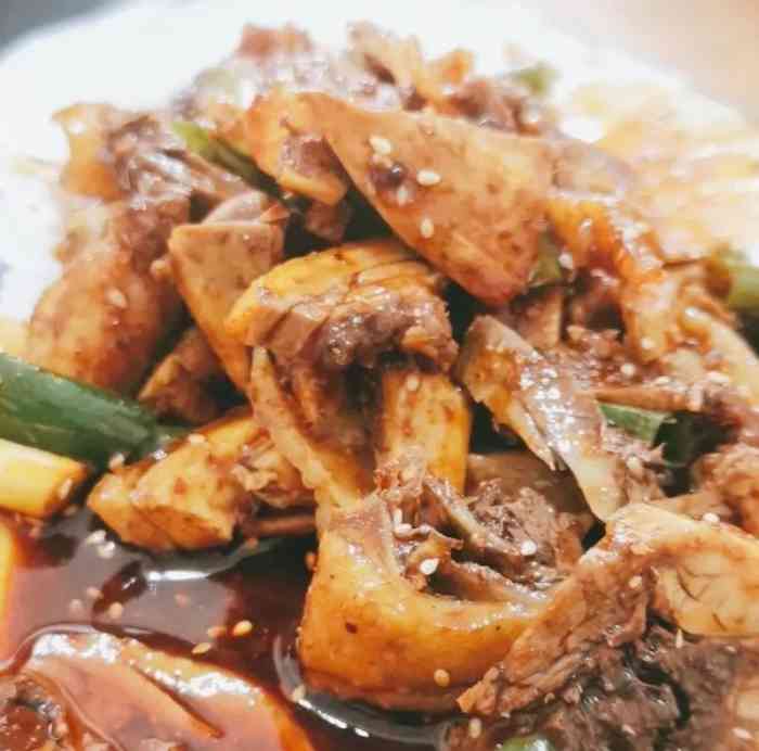 王鸡肉-"4个人点了5个菜.耙耙菜,里面只有莲花."-大众点评移动版