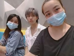 -爱蹦iBOON蹦床运动馆(江汉店)