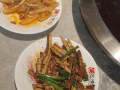 -忘情水鱼头·鲜鱼火锅(滨江中路店)