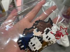 -花栗创意手工馆·小戏拼豆店