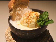 -饱嗝·小炒云南菜·见手青乌鸡汤锅(来凤街国创园店)
