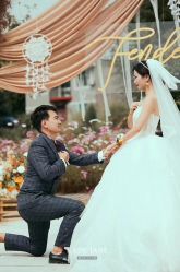 点击看大图 -Lady Jane高端婚纱礼服馆