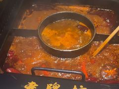 -老牌坊云南鱼豆花火锅(哈西万达店)