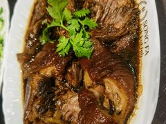 卤猪脚-松發肉骨茶(牛车水店)