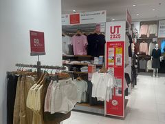 -优衣库(上海金桥国际商业广场店)