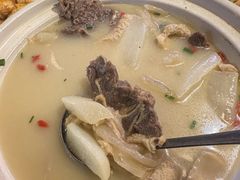 -霄汉牛三鲜湖北砂锅菜(万松园2店)