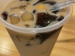 -八婆婆烧仙草(中山路店)