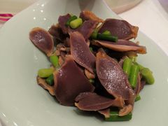 -白金汉爵大酒店-24小时餐厅