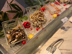 -筠咖啡西餐厅(上海国展宝龙丽筠酒店)